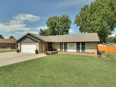 2408 Southlawn Pl