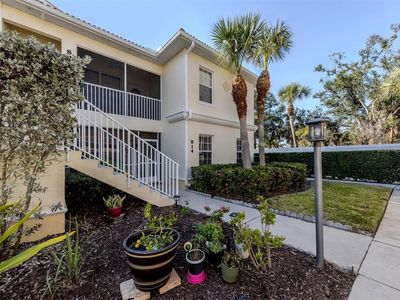 800 GARDENS EDGE DRIVE #814