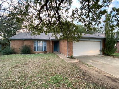 713 Mack Dr