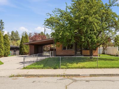 6814 N Post St #Not