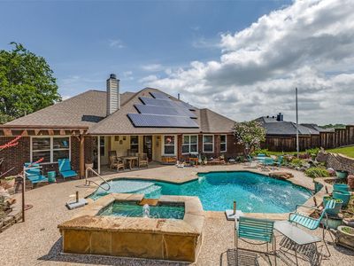 1021 Foxwood Ln