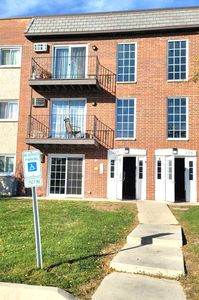 107 W Elk Trl APT 106