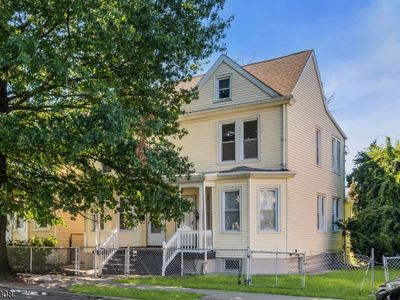 263 Sanford St