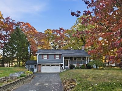 Property at 22 Snow Rd, North Grafton, MA