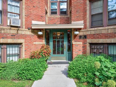 391 Laurel Ave APT 304