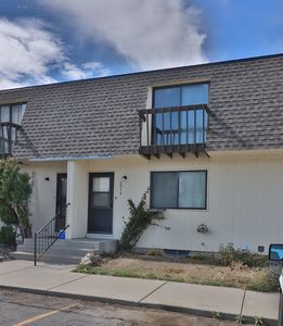 2954 Sheridan Ave