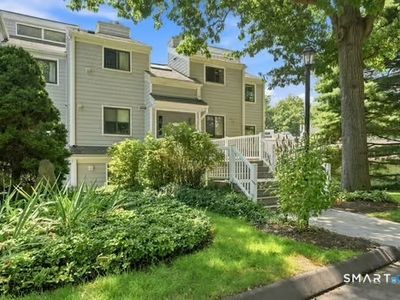 37 Rowayton Woods Drive #37