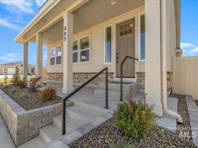 485 E Chevy Dr