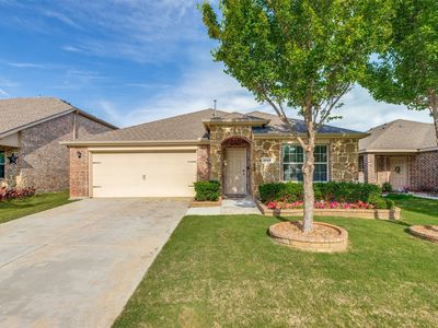 Property at 2118 Meadow Park Dr, Princeton, TX