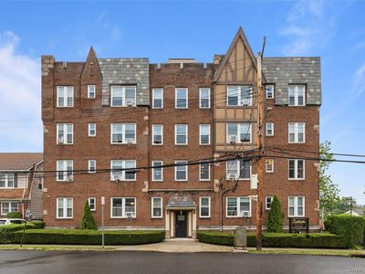 2 Lockwood Avenue #2F