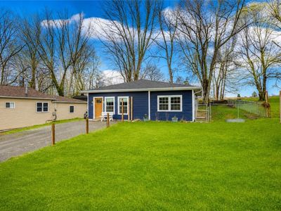 64 Pease Rd