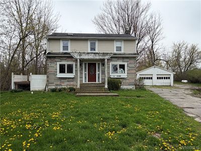 Property at 2388 Lake Rd, Ransomville, NY