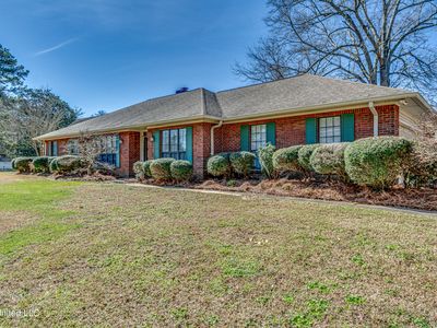 418 Louis Wilson Dr