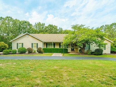 11790 Forest Lake Dr