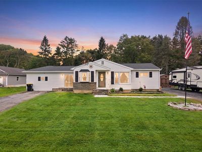 218 Effort Village Dr