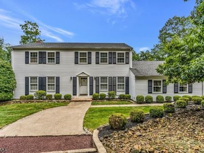 Property at 908 Sherwood Rd, Bridgewater, NJ