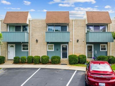 4701 N Kings Hwy. #2