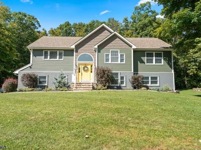 1036 Scenic Dr