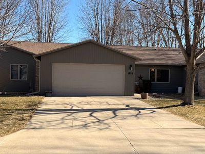 1820 24th Ave W