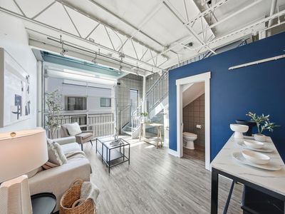 360 W Broadway Unit 604