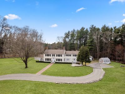 85 Strawberry Hill St