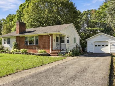 113 Sunset Ave