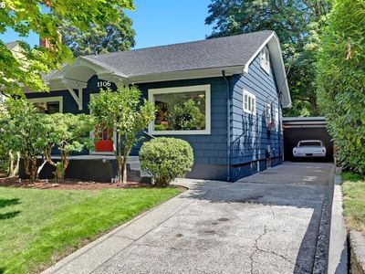 1106 NE 33rd Ave