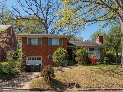 4606 Blagden Ter NW
