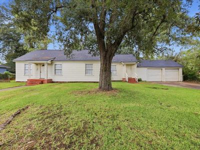 1220 Trinidad St