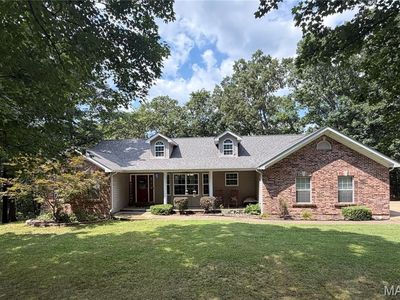 3325 Green Dr