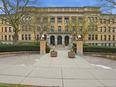 235 State St APT 502