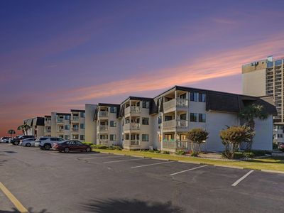 5601 N Ocean Blvd. #B 101