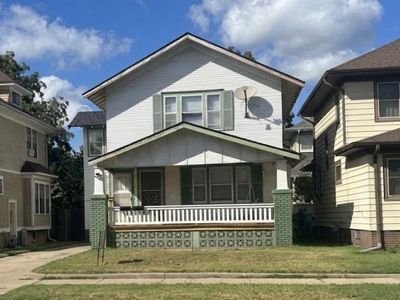408 W Walnut St