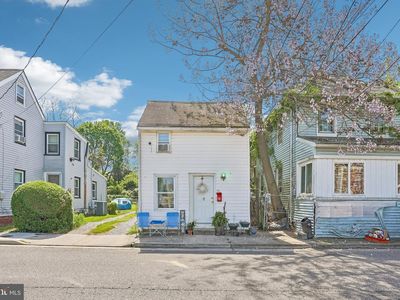 64 Union St