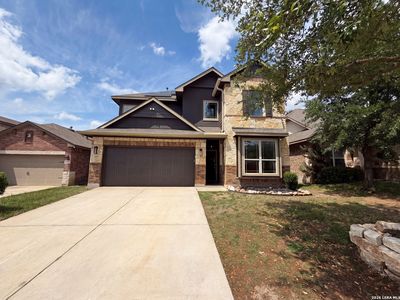 5815 Akin Elm
