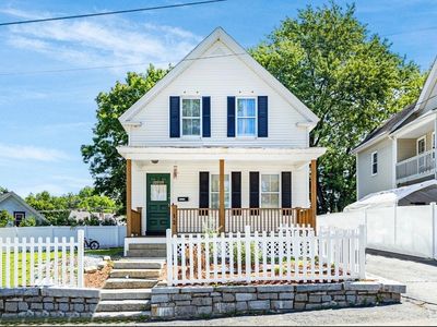 12 Quigley Ave