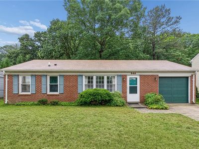 946 Red Oak Cir