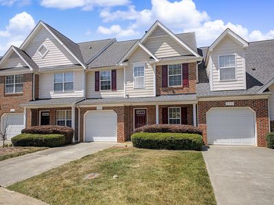 102 Anamoor Dr