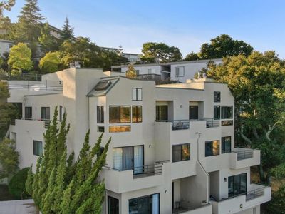 430 Portofino Dr APT 503