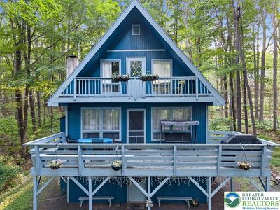 Property at 107 W Creek View Dr, Gouldsboro, PA