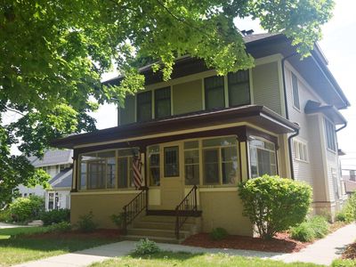 139 North 8th AVENUE