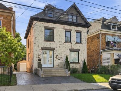 203 Stratford Ave