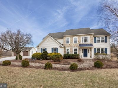 19 Linda Ln