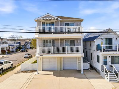 4218 Hudson Ave #200