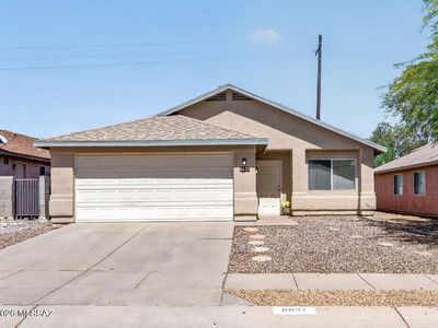 8837 S Desert Rainbow Dr