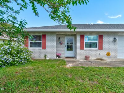 835 Acorn Ln