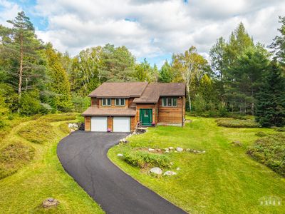 44 Cherry Tree Ln