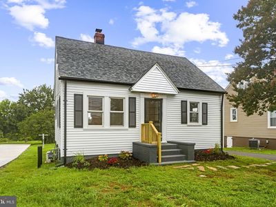 1818 Orange Rd