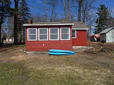 2102 Lake Rd