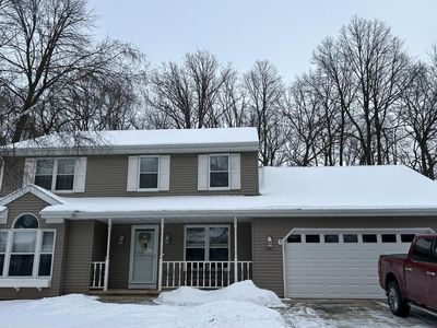 Property at 1600 Deerfield Dr, Oshkosh, WI